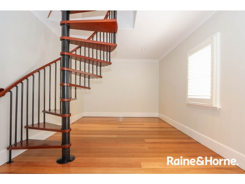 67 Morrissett Street, Bathurst NSW 2795