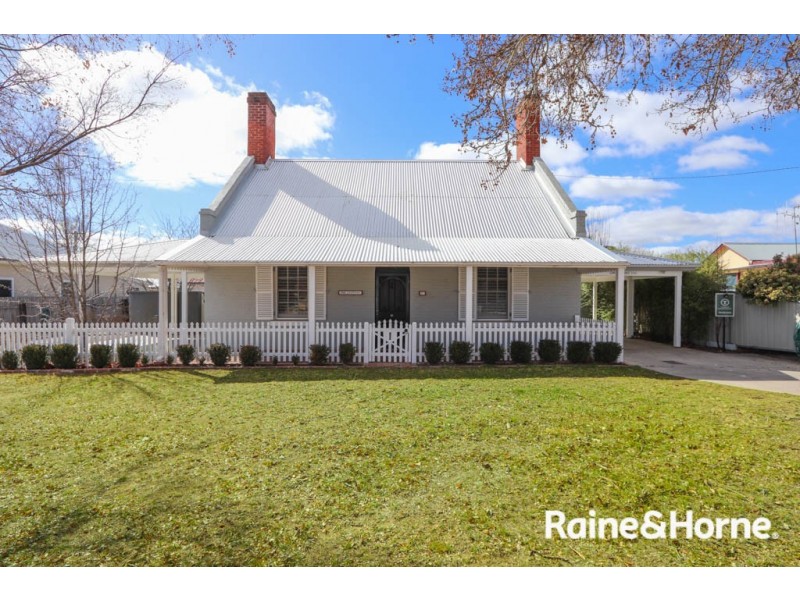 67 Morrissett Street, Bathurst NSW 2795