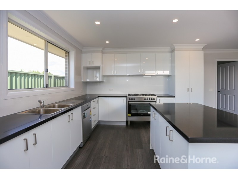 22 Cox Lane, Eglinton NSW 2795