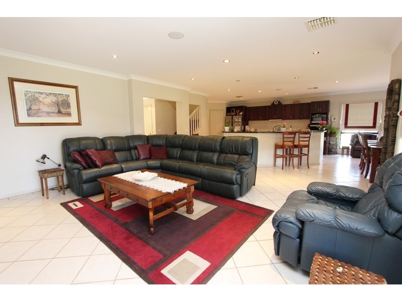 1 Lister Crescent, Kelso NSW 2795