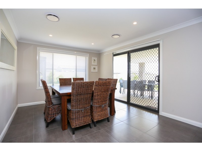 12 Coates Drive, Kelso NSW 2795