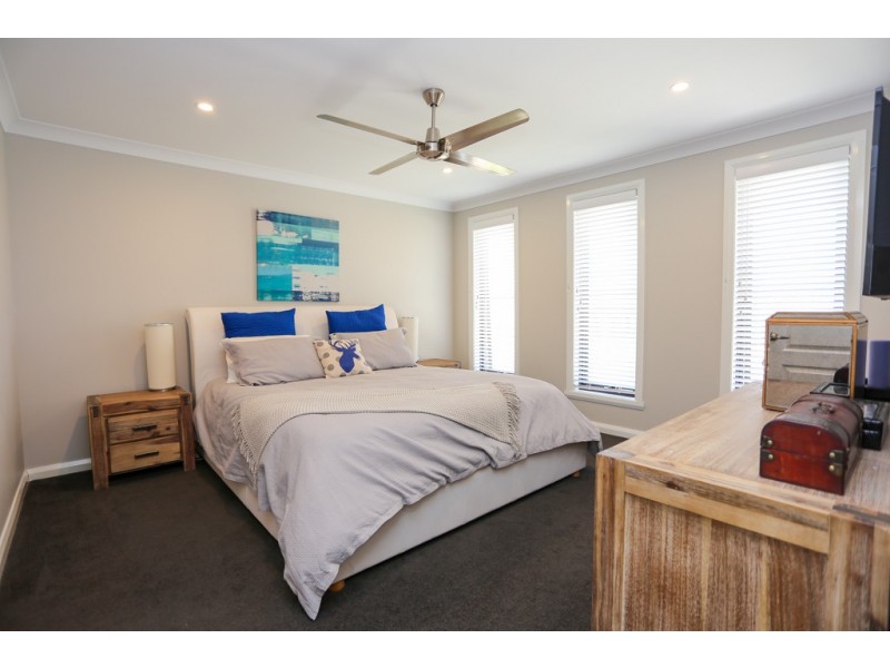 12 Coates Drive, Kelso NSW 2795