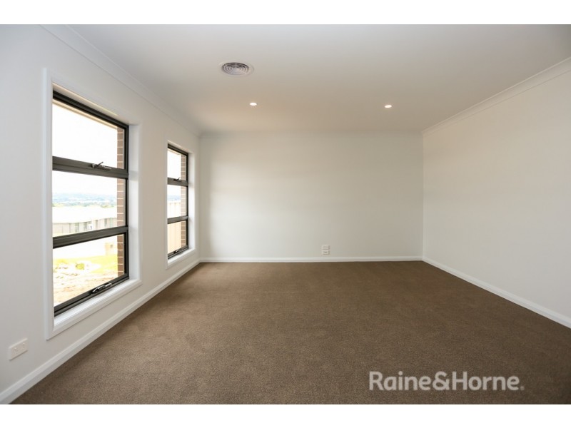 58 Graham Drive, Kelso NSW 2795