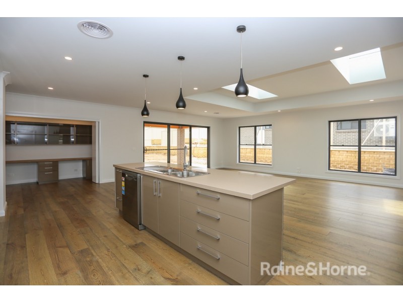 58 Graham Drive, Kelso NSW 2795