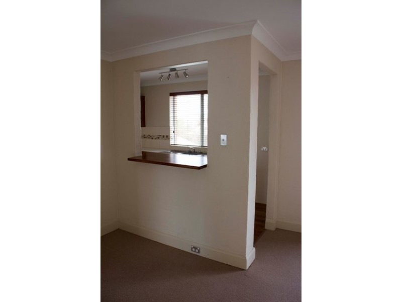 8/297 Russell Street, Bathurst NSW 2795