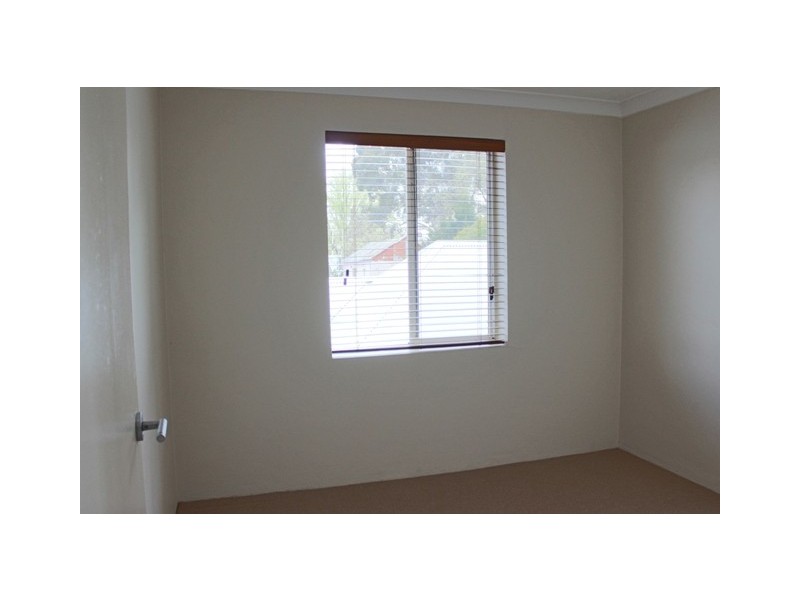 8/297 Russell Street, Bathurst NSW 2795