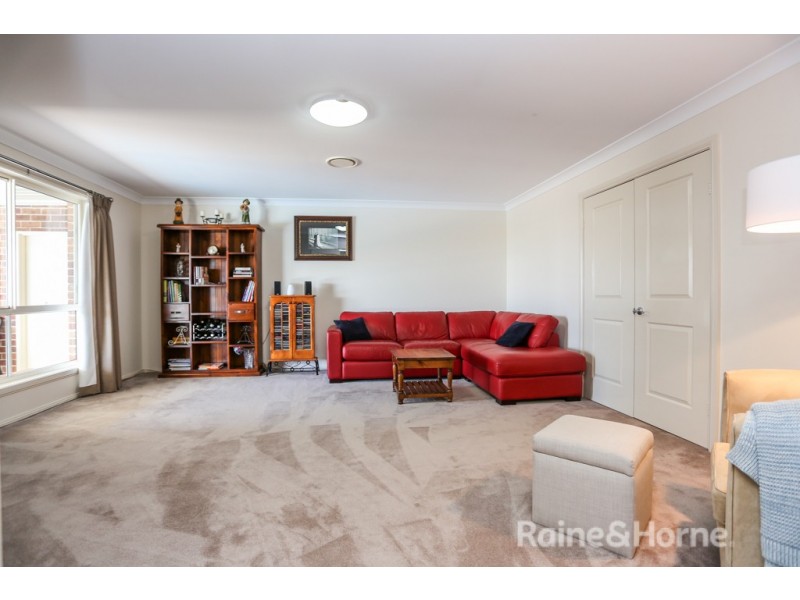 147 Blue Ridge Drive, White Rock NSW 2795