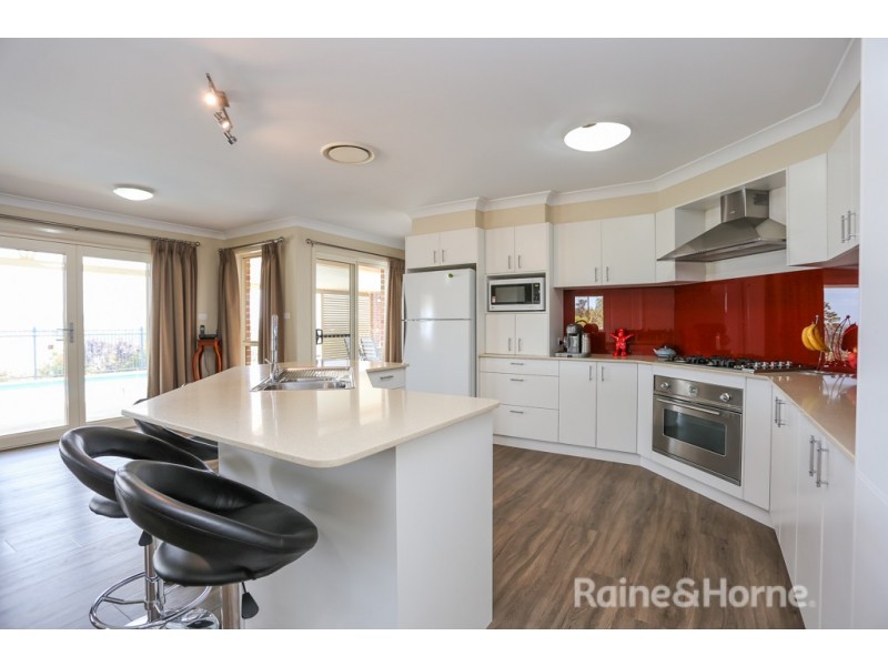 147 Blue Ridge Drive, White Rock NSW 2795