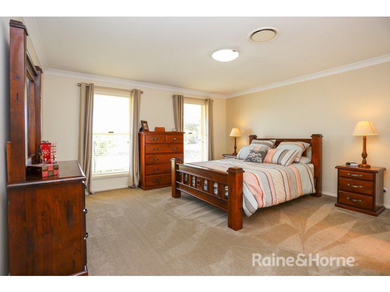 147 Blue Ridge Drive, White Rock NSW 2795