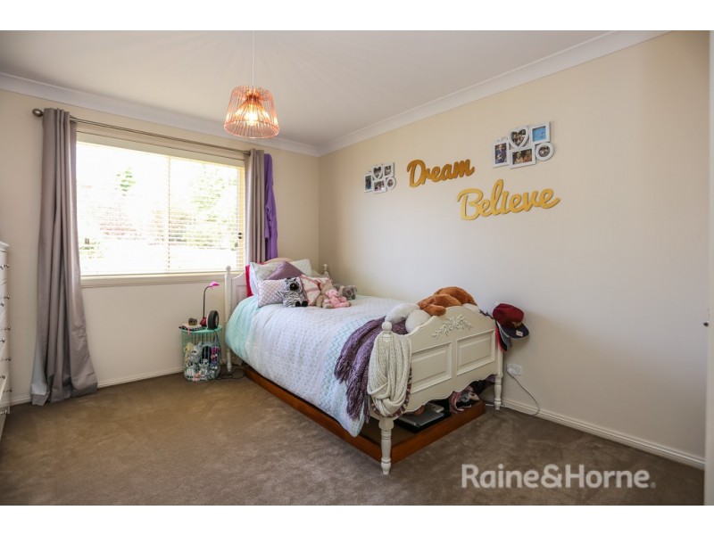 147 Blue Ridge Drive, White Rock NSW 2795