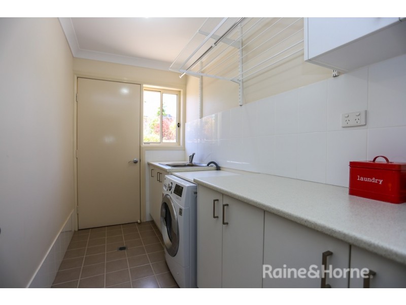 147 Blue Ridge Drive, White Rock NSW 2795