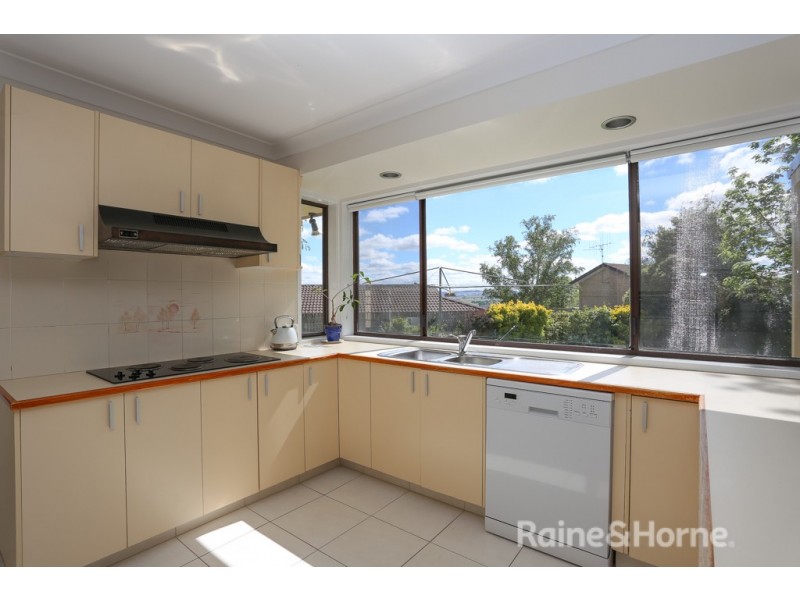 18 Pellion Place, Windradyne NSW 2795