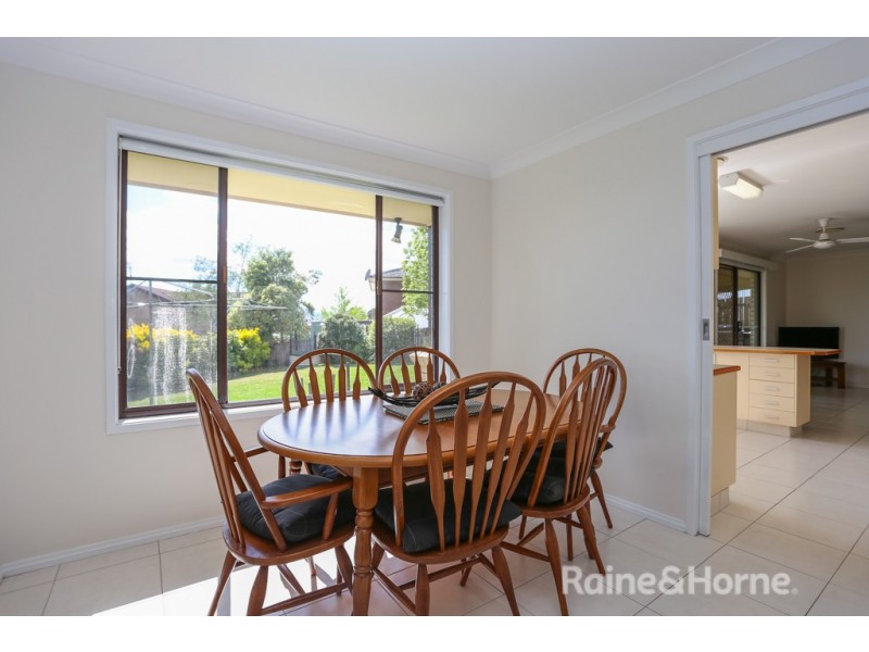 18 Pellion Place, Windradyne NSW 2795