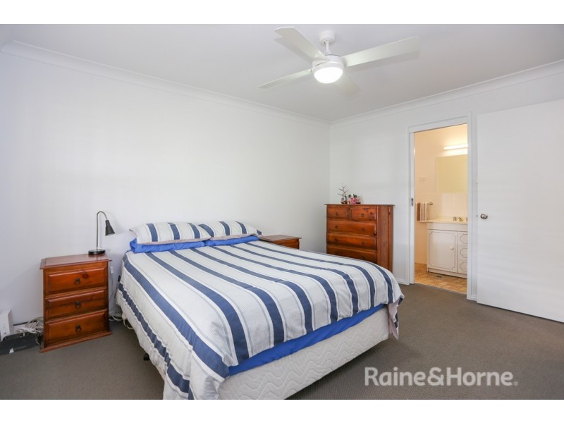 18 Pellion Place, Windradyne NSW 2795