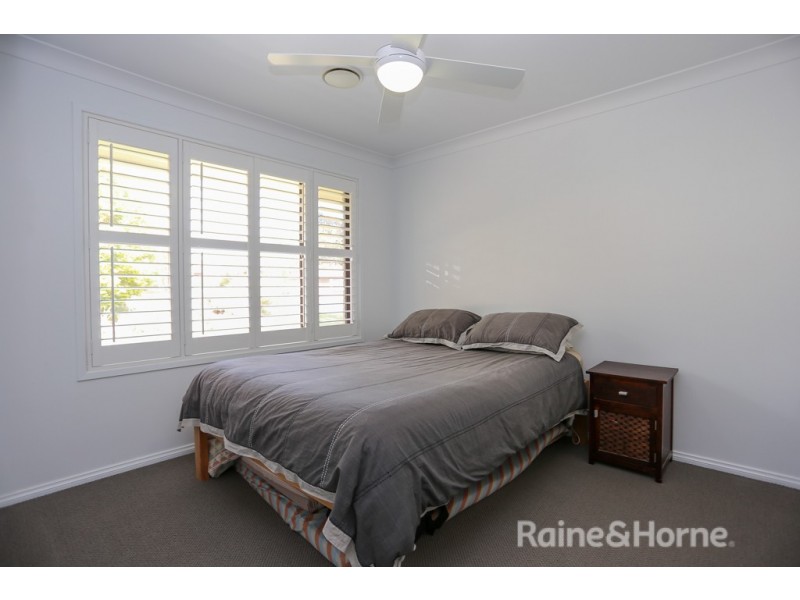 18 Pellion Place, Windradyne NSW 2795