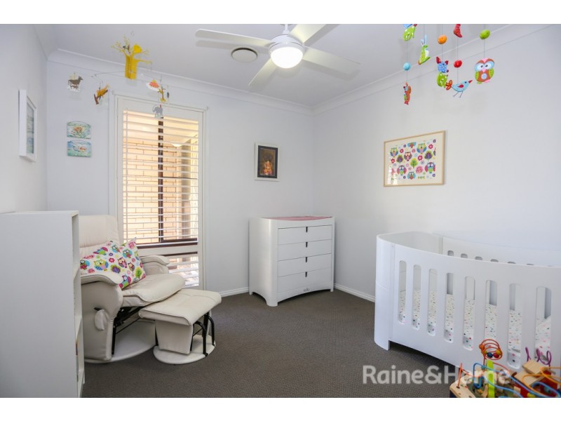 18 Pellion Place, Windradyne NSW 2795