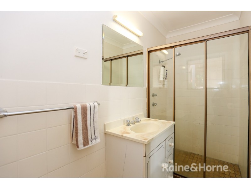 18 Pellion Place, Windradyne NSW 2795