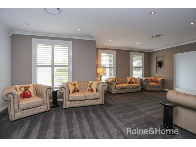 6 Joubert Drive, Llanarth NSW 2795