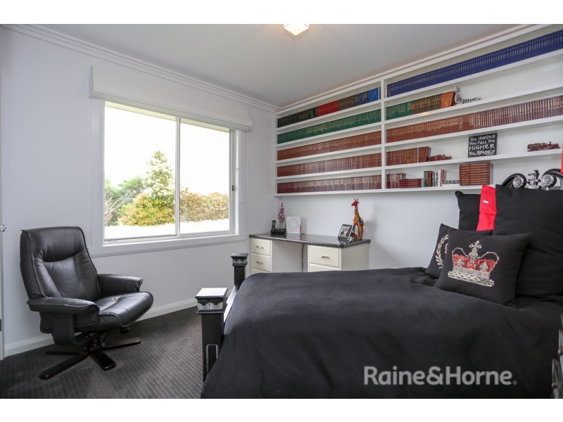 6 Joubert Drive, Llanarth NSW 2795