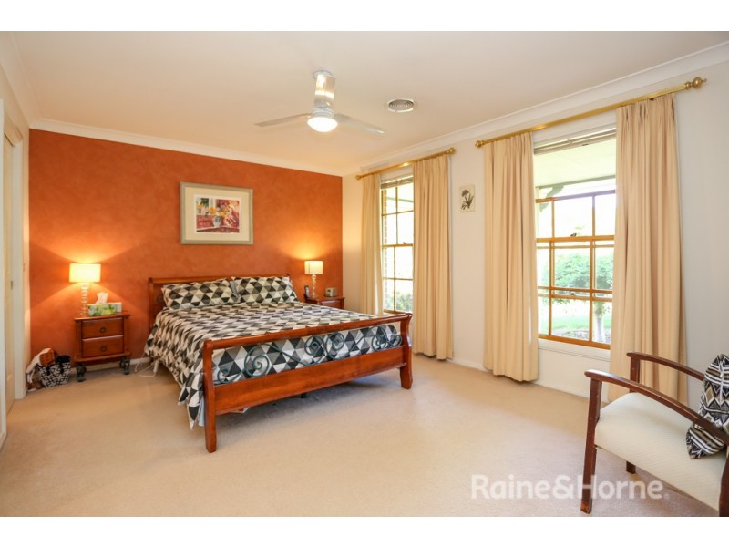 11 Maple Close, Kelso NSW 2795