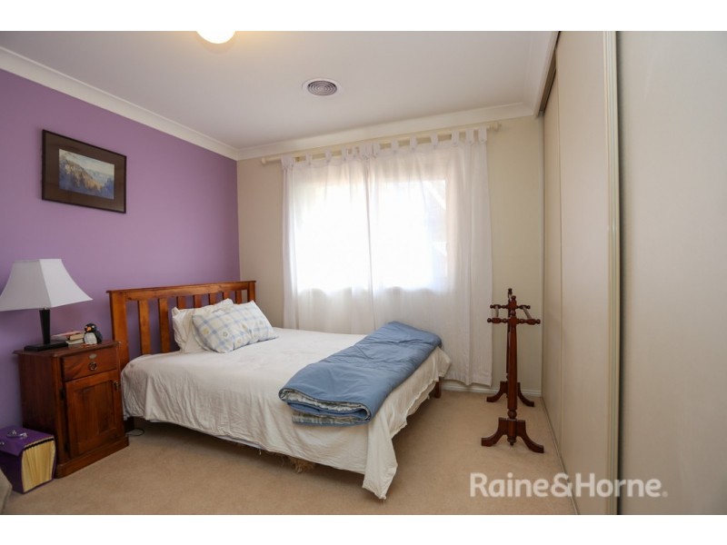 11 Maple Close, Kelso NSW 2795