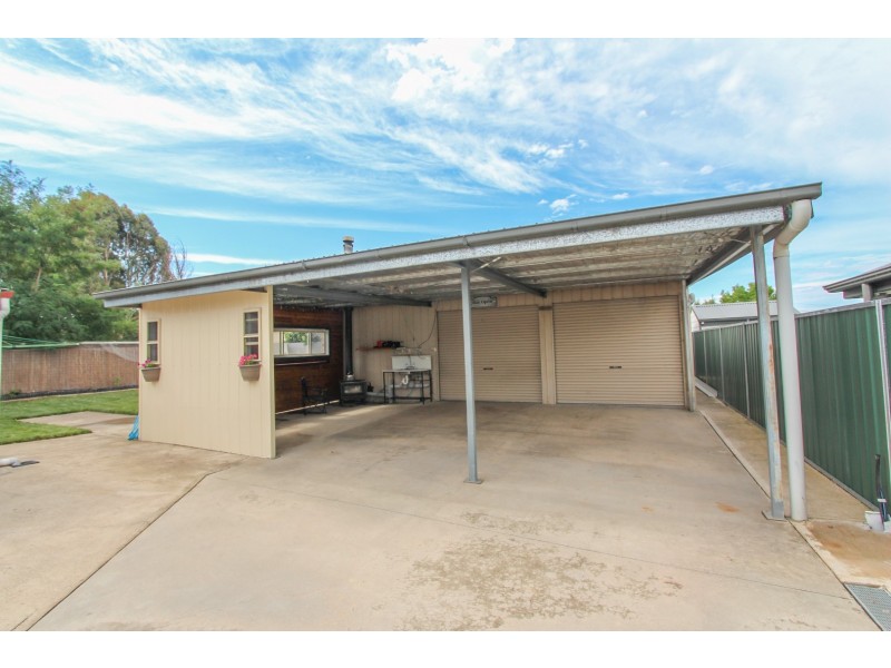9 WELLINGTON STREET, Eglinton NSW 2795