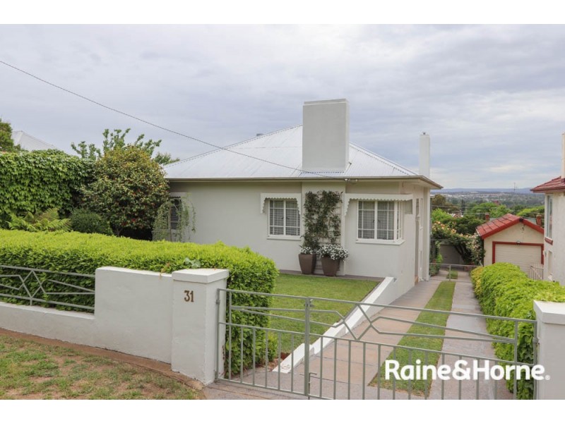 31 Spencer Street, South Bathurst NSW 2795