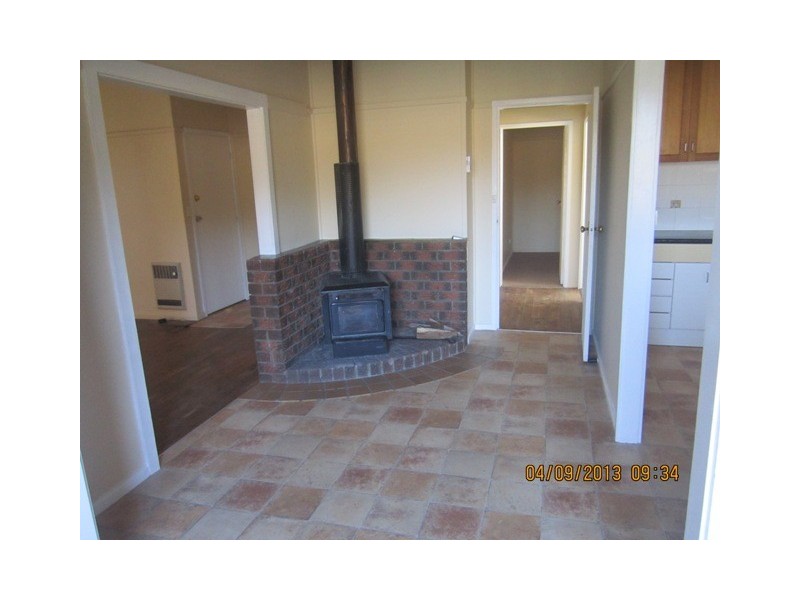 380 Stewart St, Bathurst NSW 2795