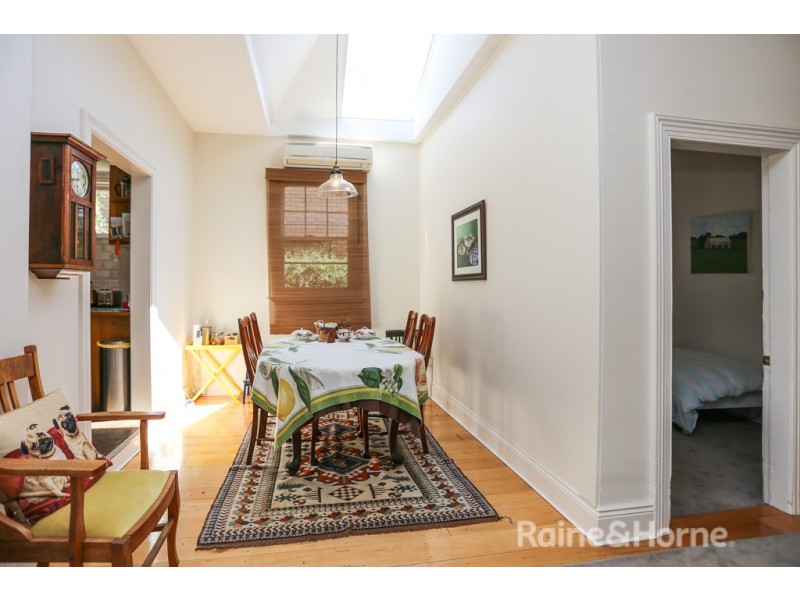 226 Lambert Street, Bathurst NSW 2795