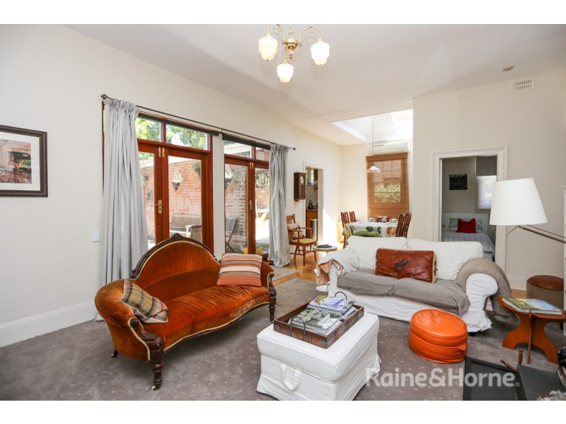226 Lambert Street, Bathurst NSW 2795