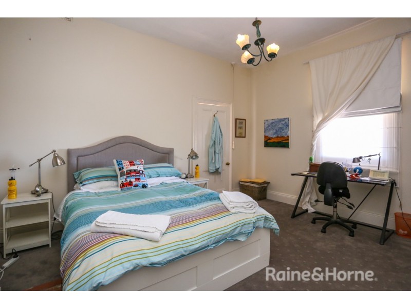 226 Lambert Street, Bathurst NSW 2795