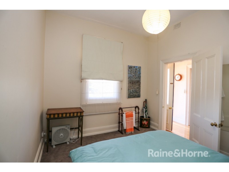 226 Lambert Street, Bathurst NSW 2795