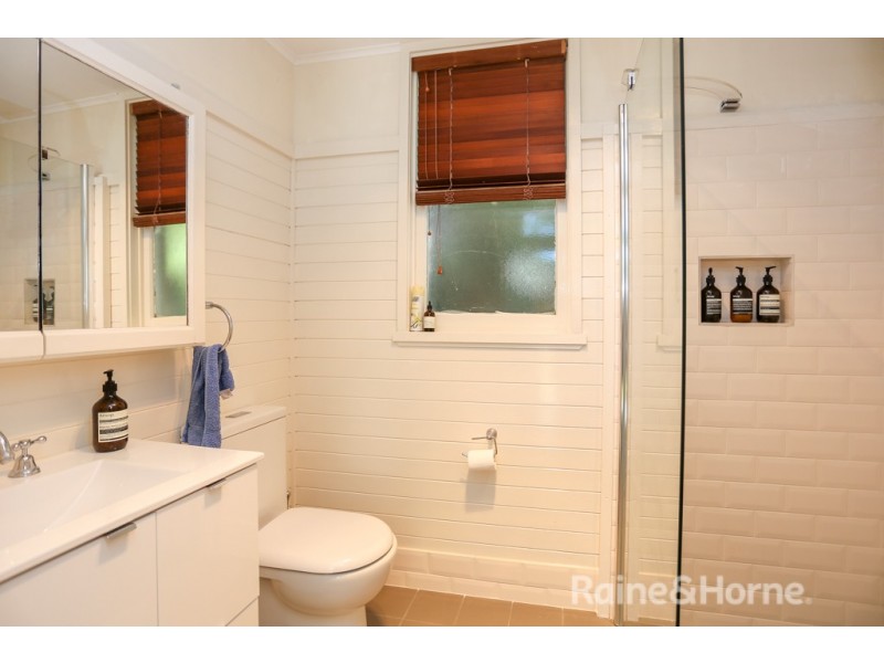 226 Lambert Street, Bathurst NSW 2795