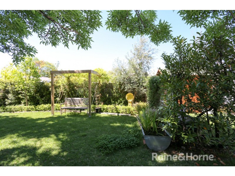 226 Lambert Street, Bathurst NSW 2795