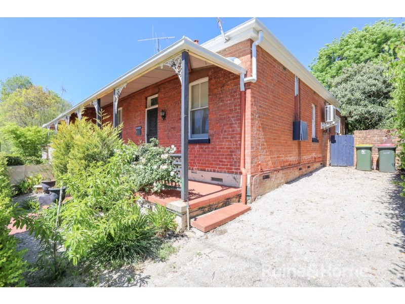 226 Lambert Street, Bathurst NSW 2795