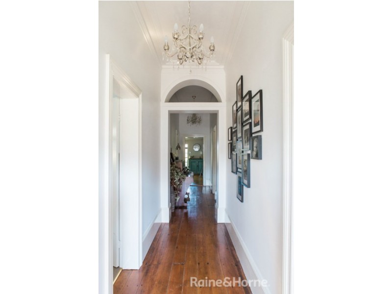 208-210 HOPE STREET, Bathurst NSW 2795