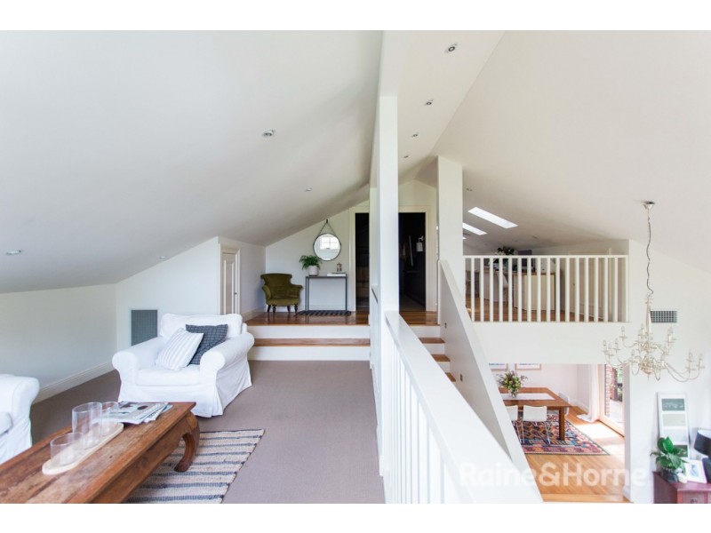 208-210 HOPE STREET, Bathurst NSW 2795