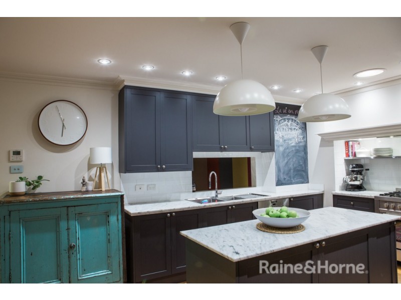 208-210 HOPE STREET, Bathurst NSW 2795