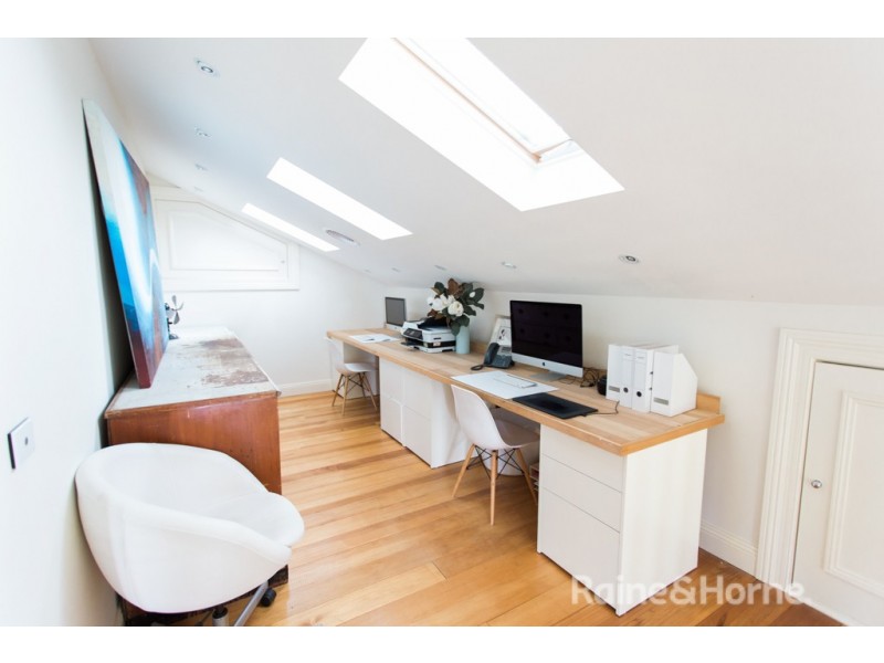 208-210 HOPE STREET, Bathurst NSW 2795