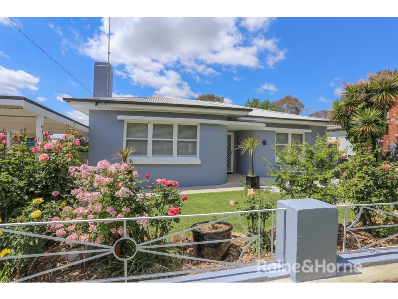 10 Torch Street, South Bathurst NSW 2795