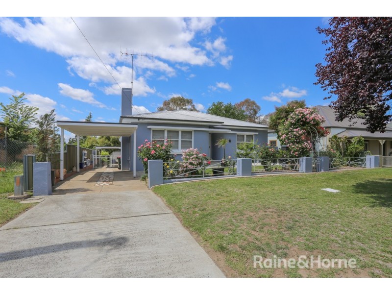 10 Torch Street, South Bathurst NSW 2795