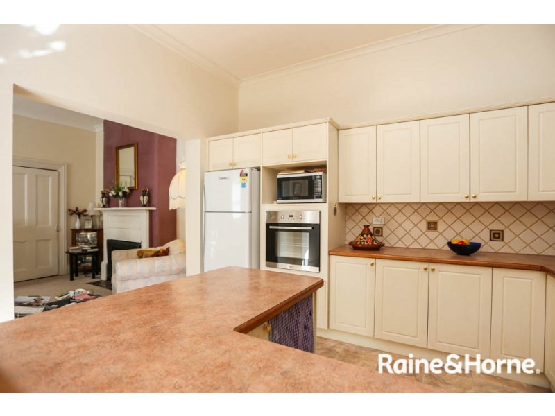 169 William Street, Bathurst NSW 2795