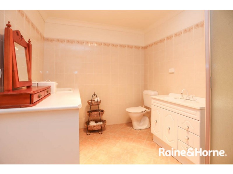169 William Street, Bathurst NSW 2795