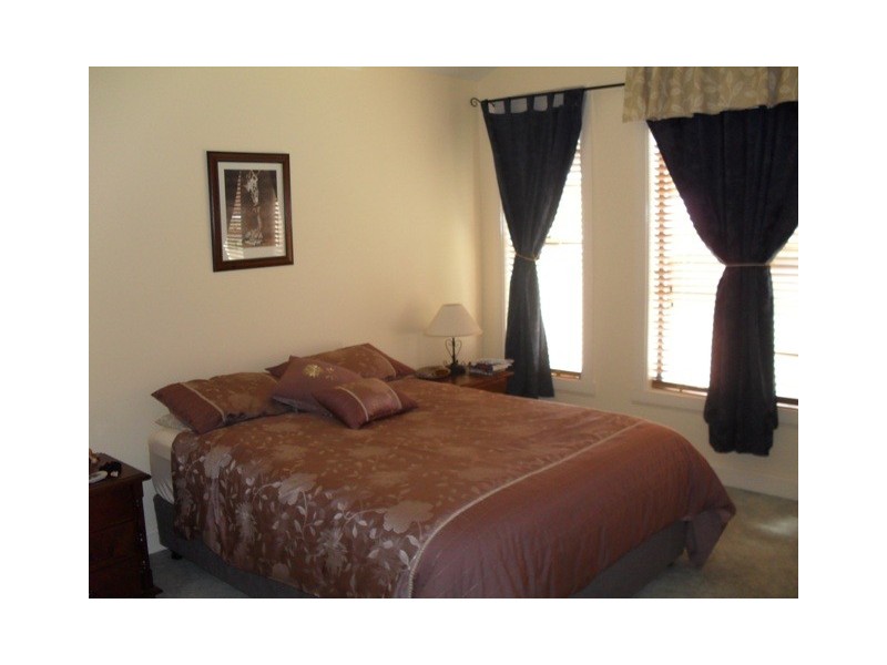 36  McBrien Drive, Bathurst NSW 2795