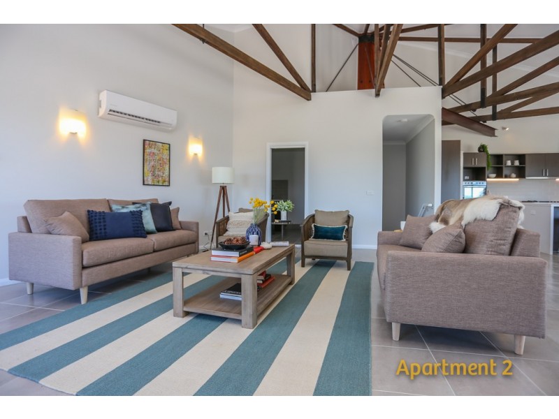 U1 and U2, 270A Havannah Street, South Bathurst NSW 2795