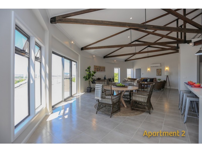 U1 and U2, 270A Havannah Street, South Bathurst NSW 2795