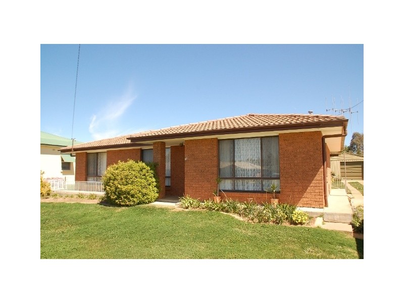 26 Locke St, Raglan NSW 2795