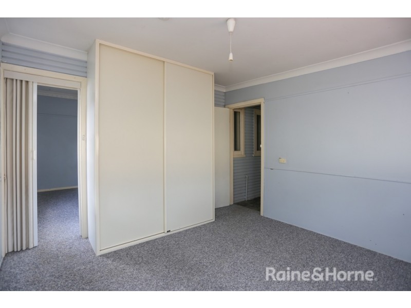 122 Sydney Road, Kelso NSW 2795