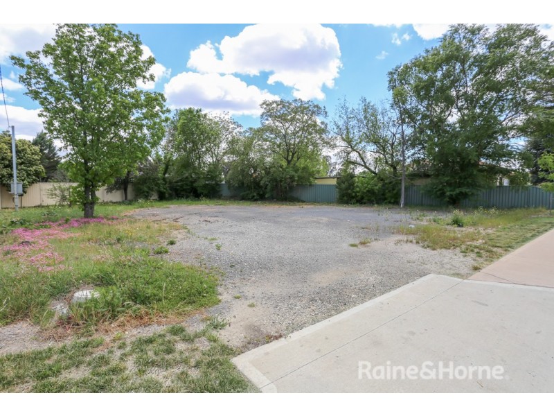 84 Sydney Road, Kelso NSW 2795