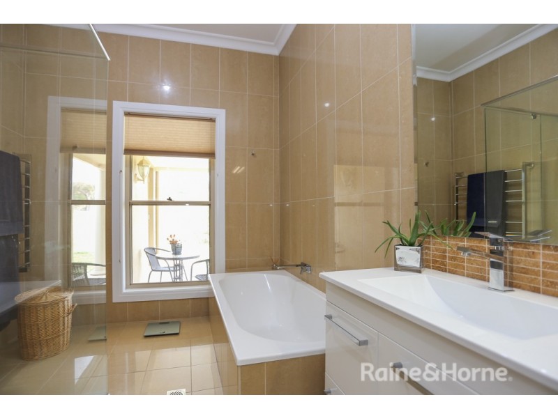 263 Willow Tree Lane, Mount Rankin NSW 2795